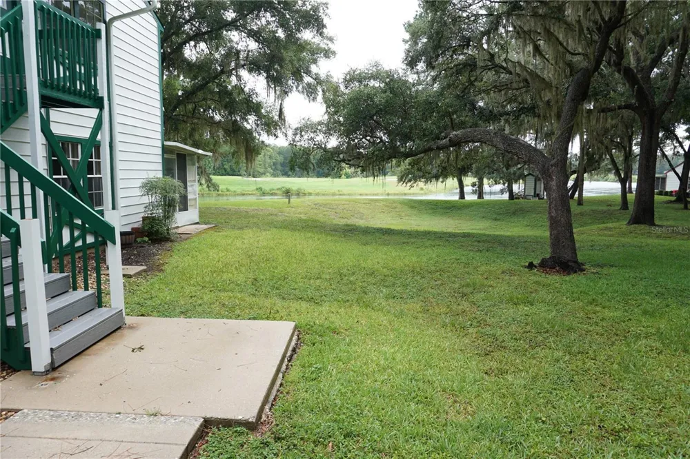 7945 MIDWAY DRIVE TERRACE #H201 ocala, FL 34472