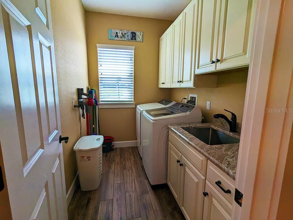 19221 BAKER ROAD Umatilla, FL 32784