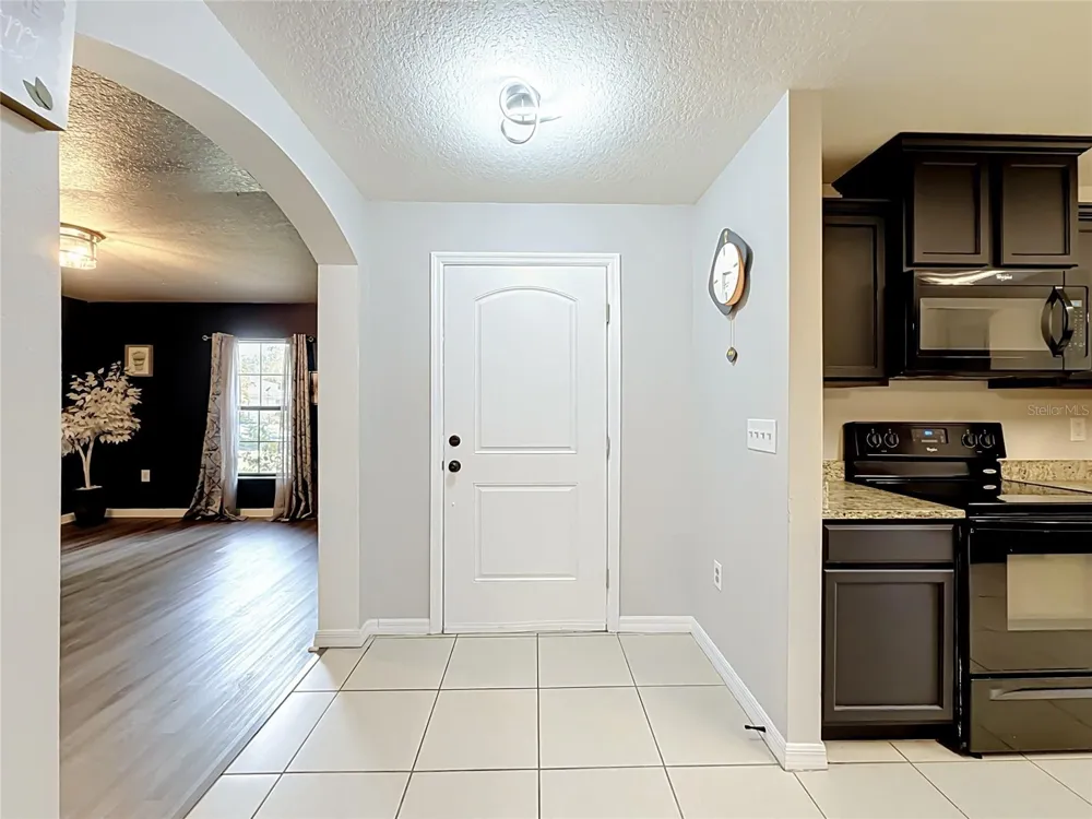 4475 CAICOS DRIVE Tavares, FL 32778
