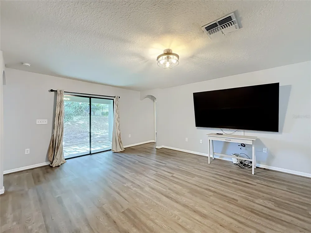 4475 CAICOS DRIVE Tavares, FL 32778