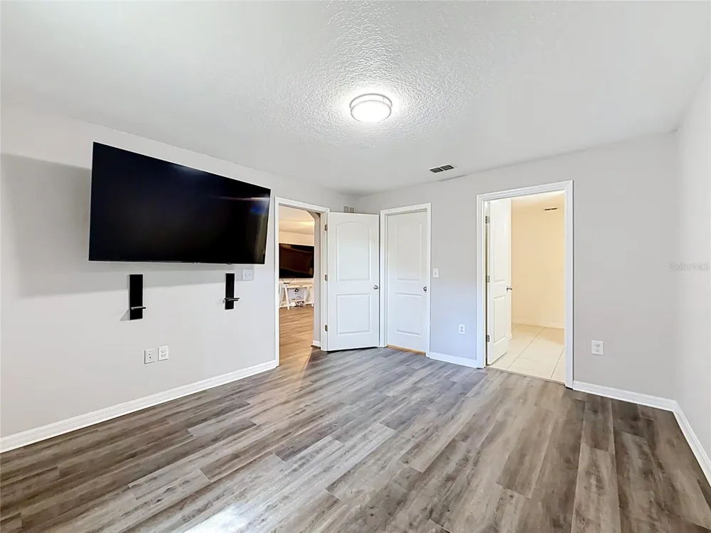 4475 CAICOS DRIVE Tavares, FL 32778