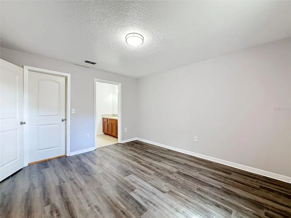 4475 CAICOS DRIVE Tavares, FL 32778