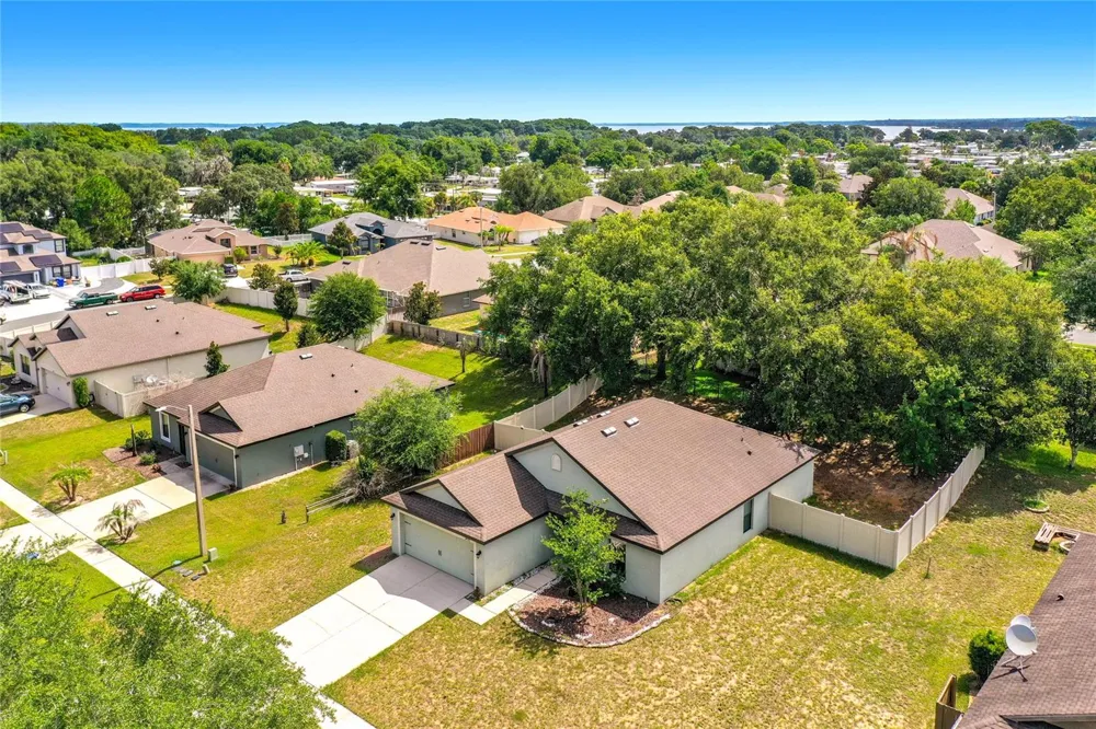4475 CAICOS DRIVE Tavares, FL 32778