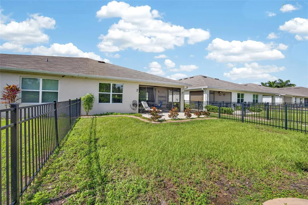 25128 E LENOX CIRCLE Punta Gorda, FL 33950