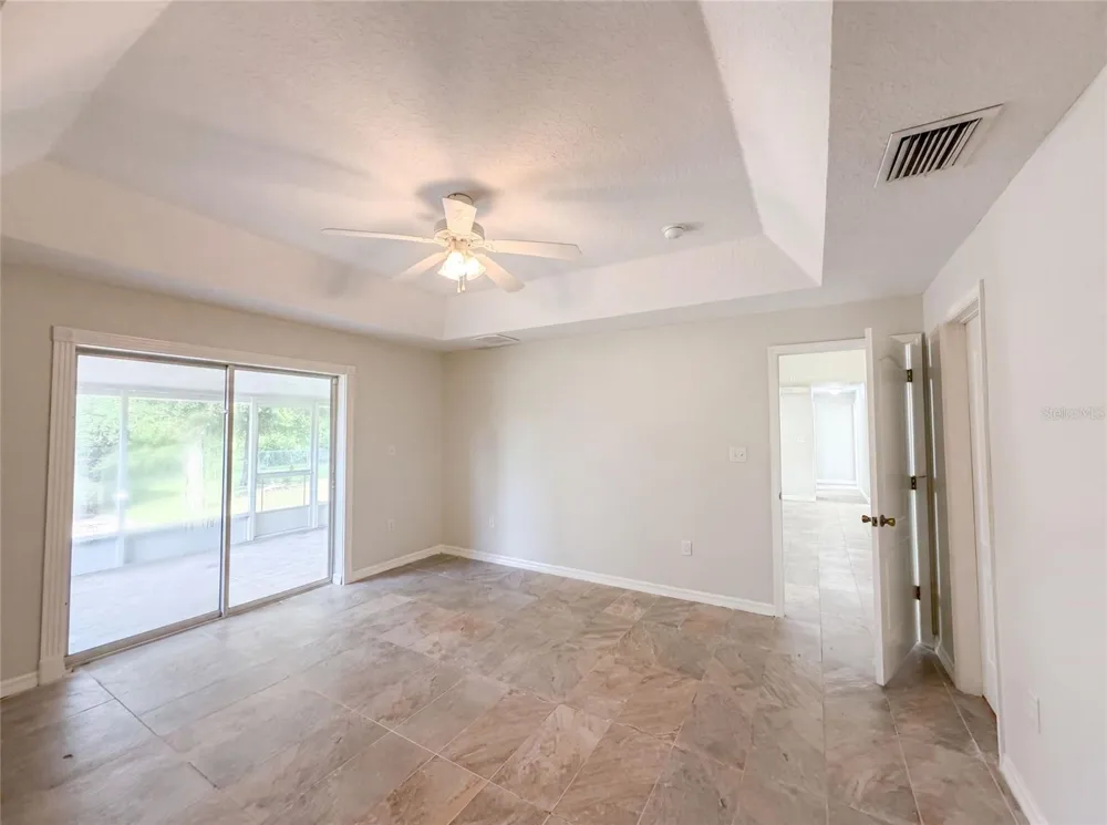 314 DUPONT CIRCLE Howey In The Hills, FL 34737