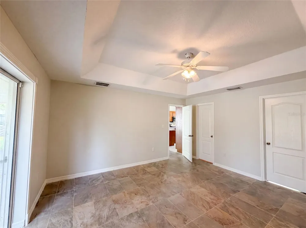 314 DUPONT CIRCLE Howey In The Hills, FL 34737