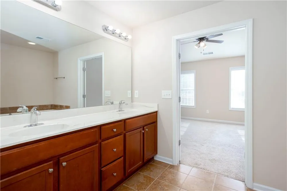 3886 High Dove Way SW Smyrna, GA 30082