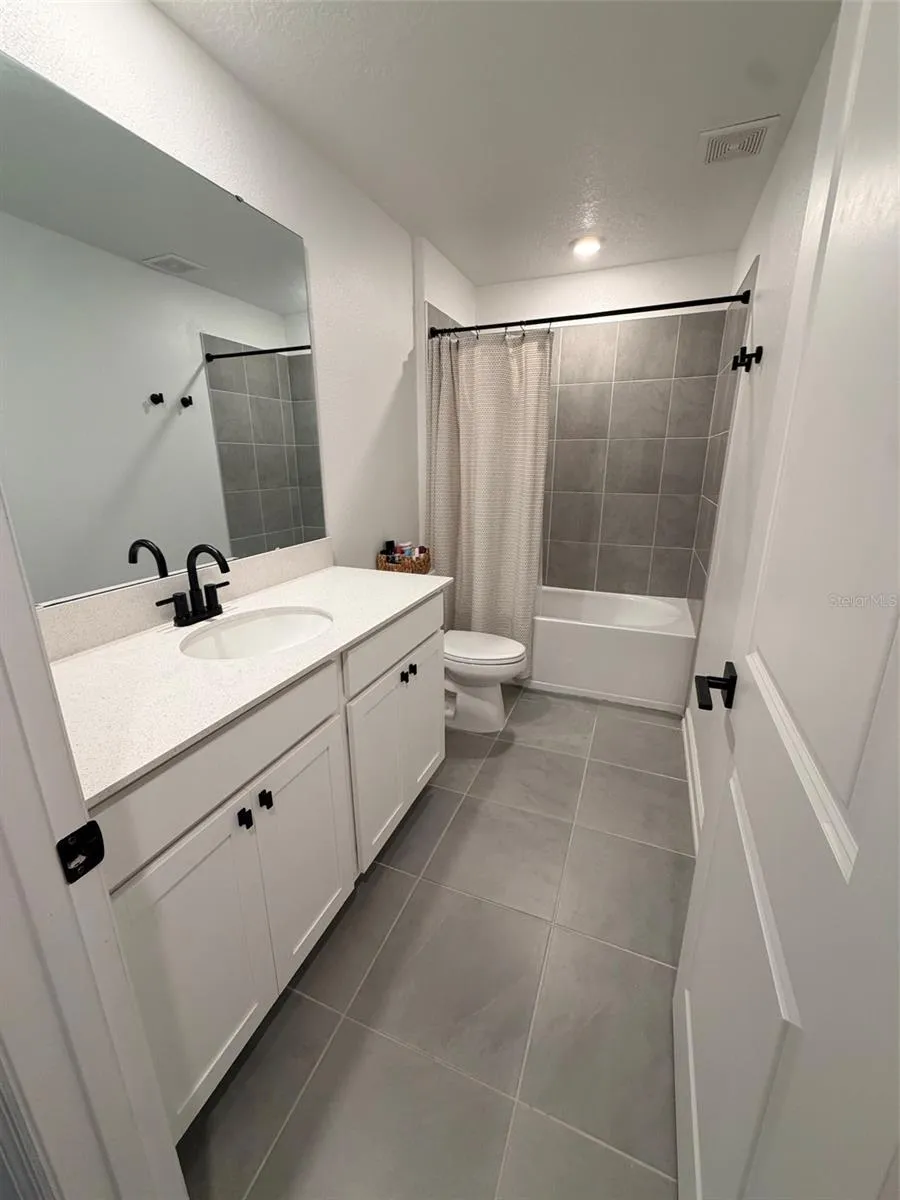 15767 WATER SPRING BOULEVARD Winter Garden, FL 34787