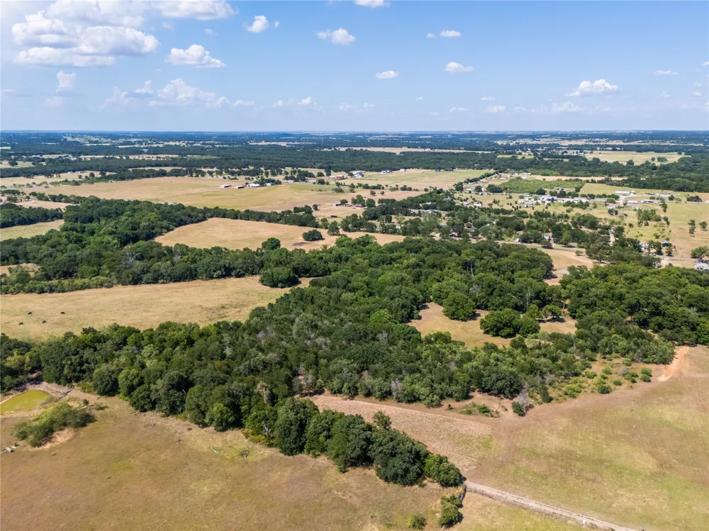 661 Clater Powell Road Gholson, TX 76705