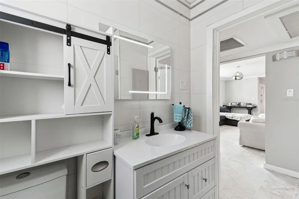 760 BOHENIA CIRCLE S Clearwater Beach, FL 33767