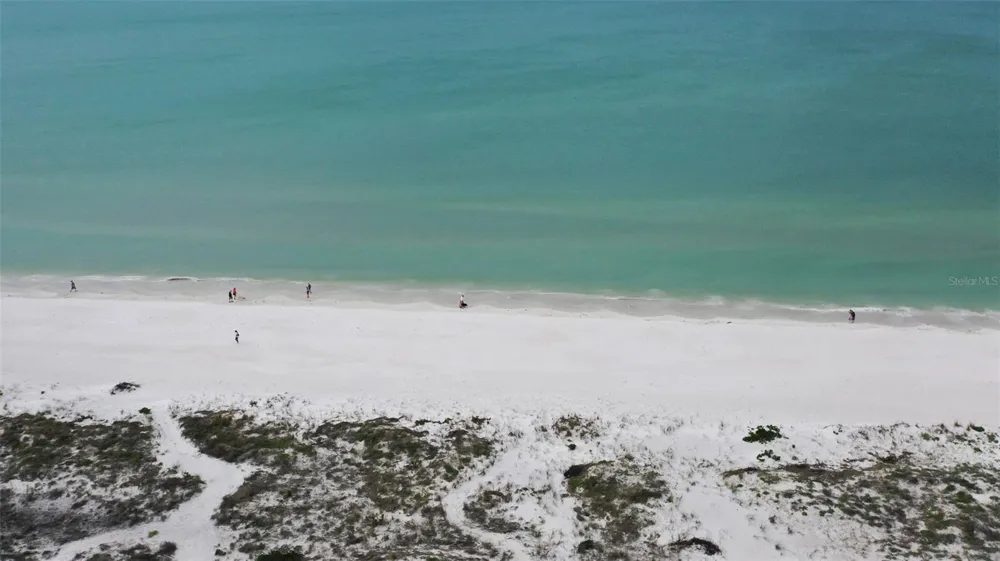 760 BOHENIA CIRCLE S Clearwater Beach, FL 33767