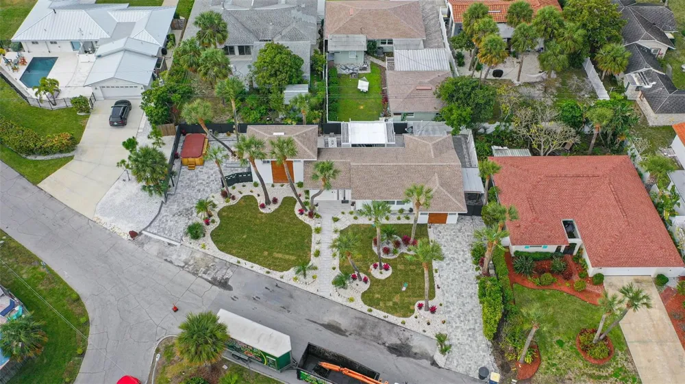 760 BOHENIA CIRCLE S Clearwater Beach, FL 33767