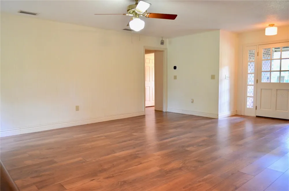 308 SALISBURY AVENUE Deland, FL 32720