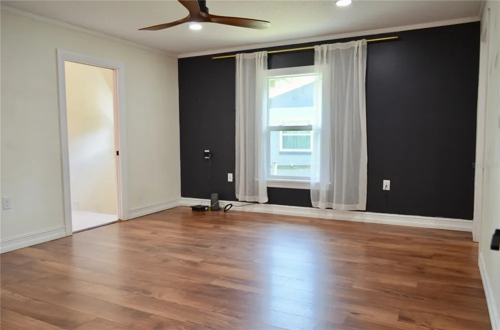 308 SALISBURY AVENUE Deland, FL 32720