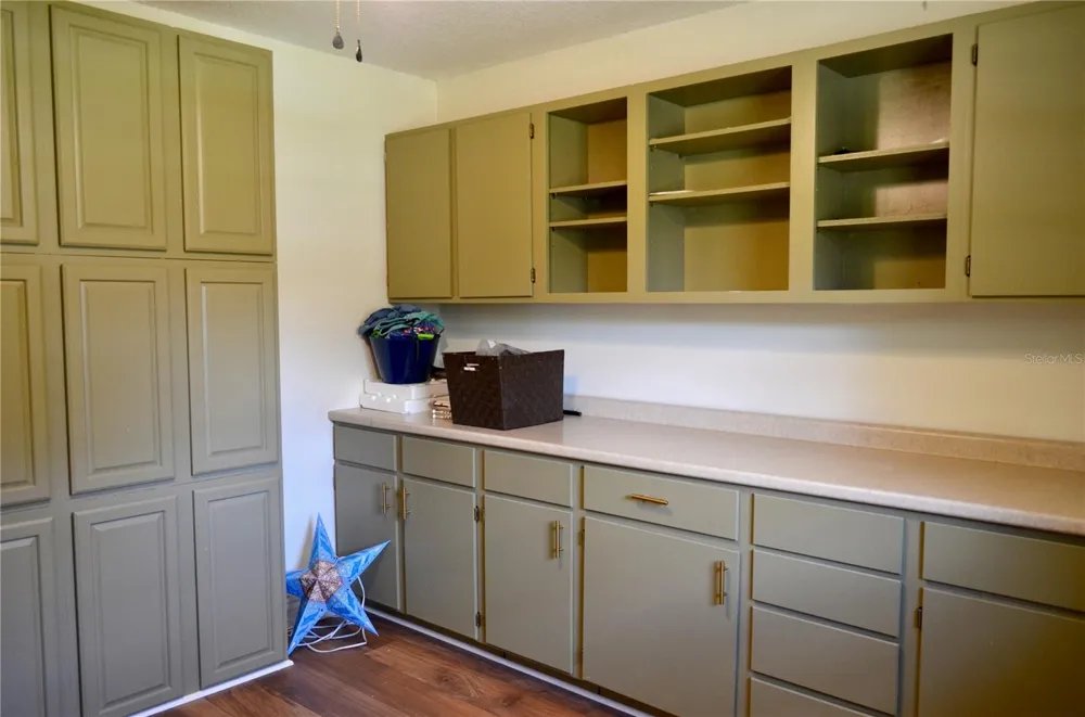 308 SALISBURY AVENUE Deland, FL 32720