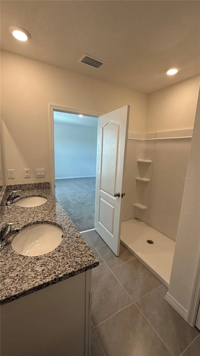 2114 GENTLE RAIN DRIVE Edgewater, FL 32141