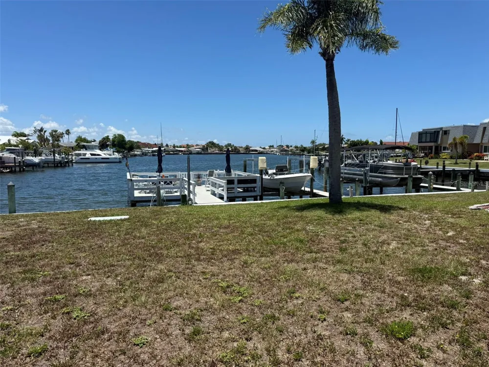 1000 APOLLO BEACH BOULEVARD #204 Apollo Beach, FL 33572