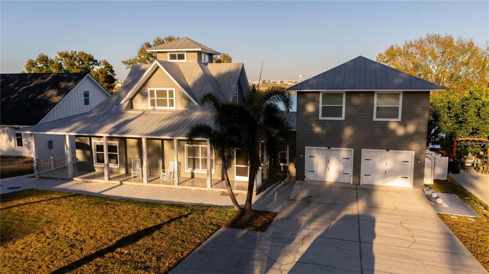 5671 OLD BERKLEY ROAD Auburndale, FL 33823