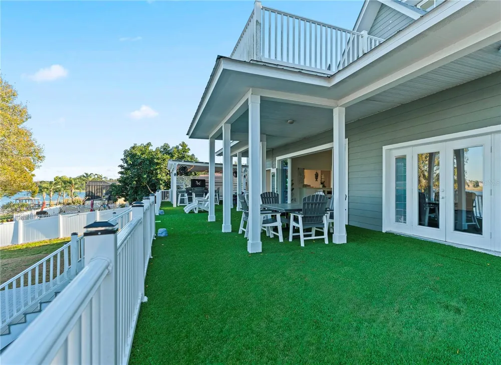 5671 OLD BERKLEY ROAD Auburndale, FL 33823