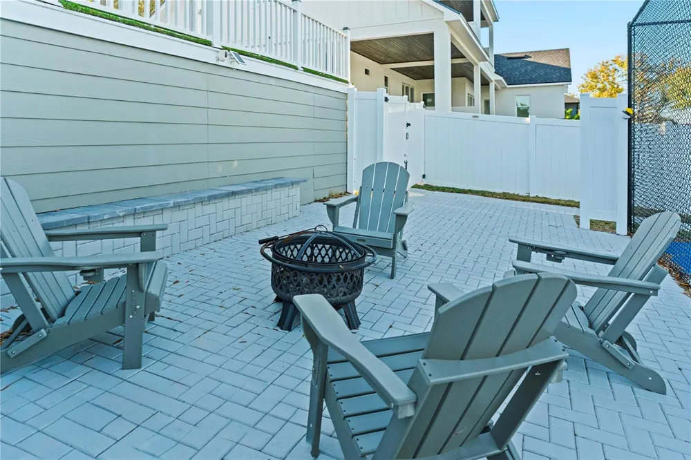 5671 OLD BERKLEY ROAD Auburndale, FL 33823