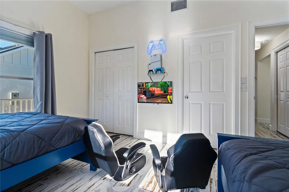 5671 OLD BERKLEY ROAD Auburndale, FL 33823