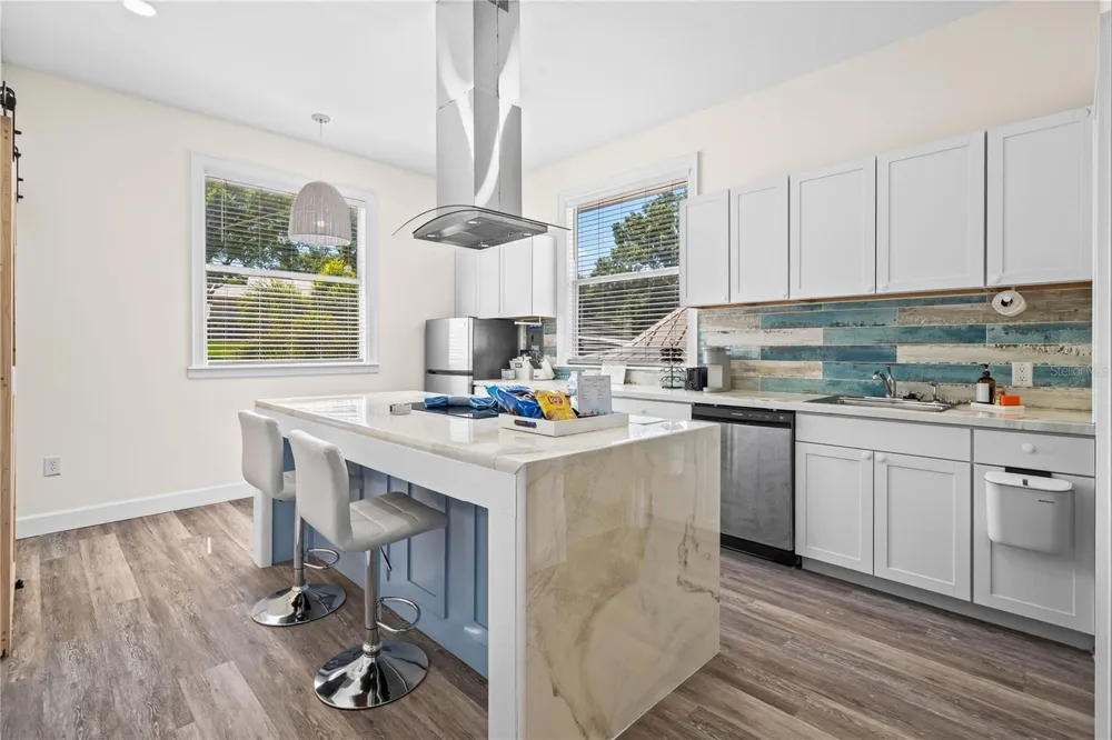 5671 OLD BERKLEY ROAD Auburndale, FL 33823