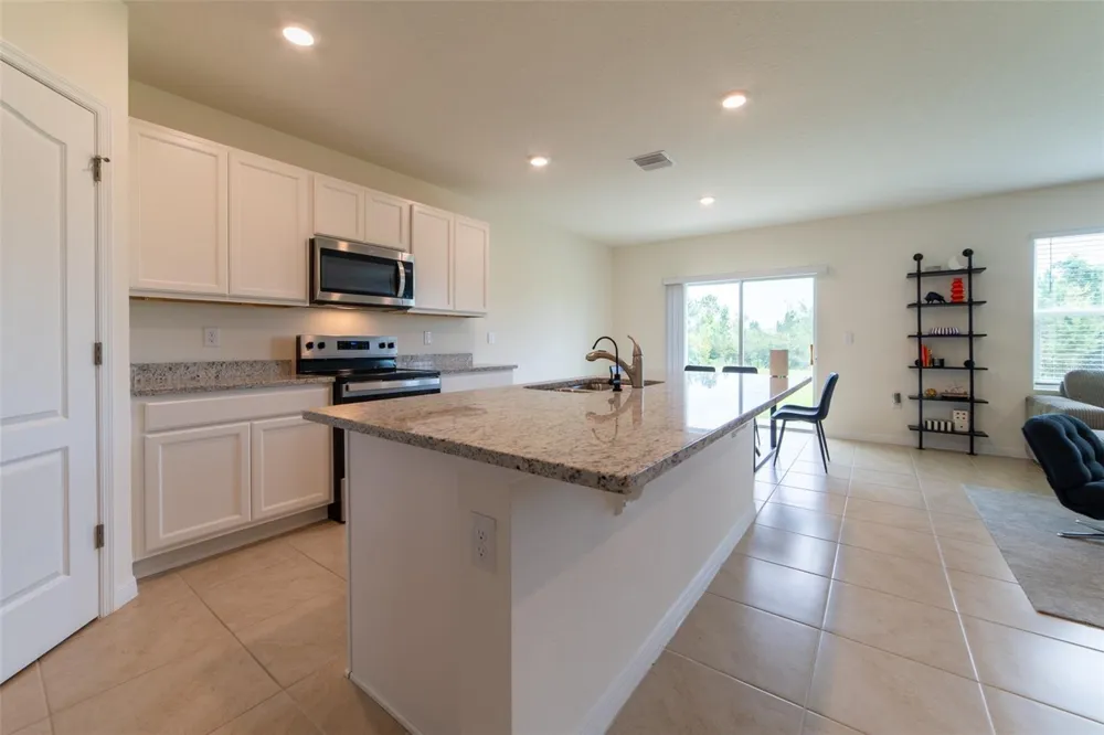 2695 HOUSE FINCH ROAD Harmony, FL 34773