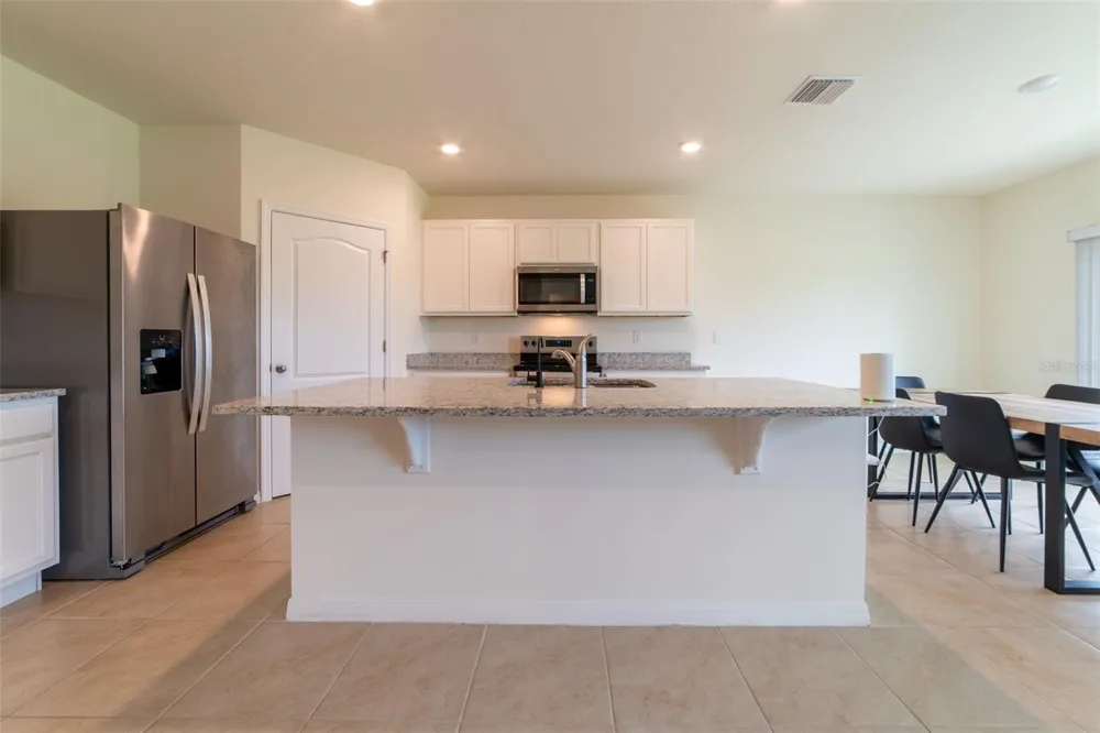 2695 HOUSE FINCH ROAD Harmony, FL 34773