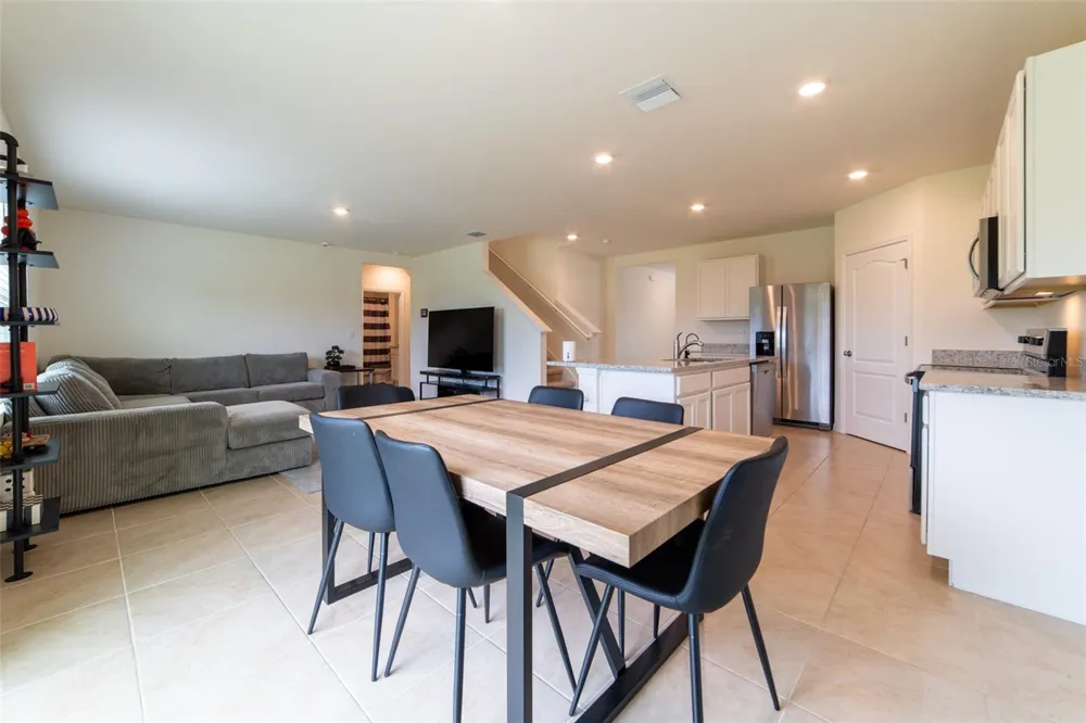 2695 HOUSE FINCH ROAD Harmony, FL 34773