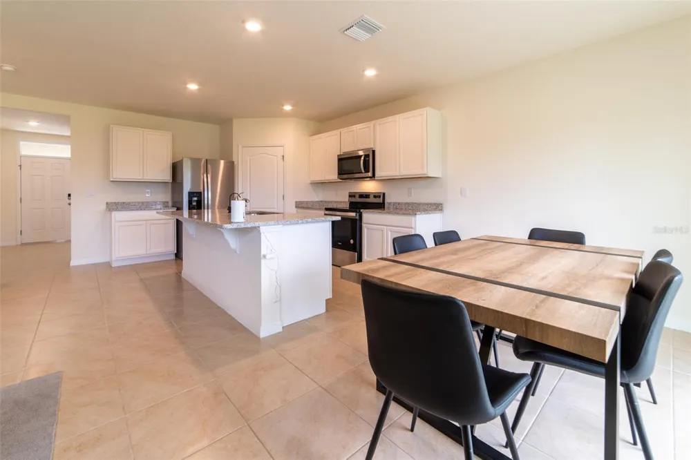 2695 HOUSE FINCH ROAD Harmony, FL 34773