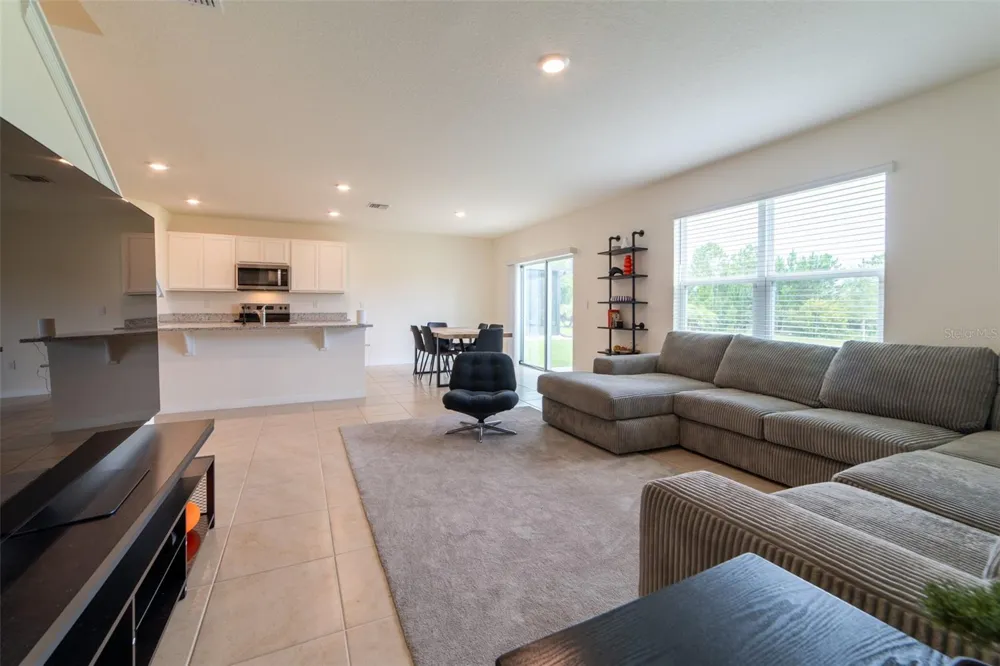2695 HOUSE FINCH ROAD Harmony, FL 34773