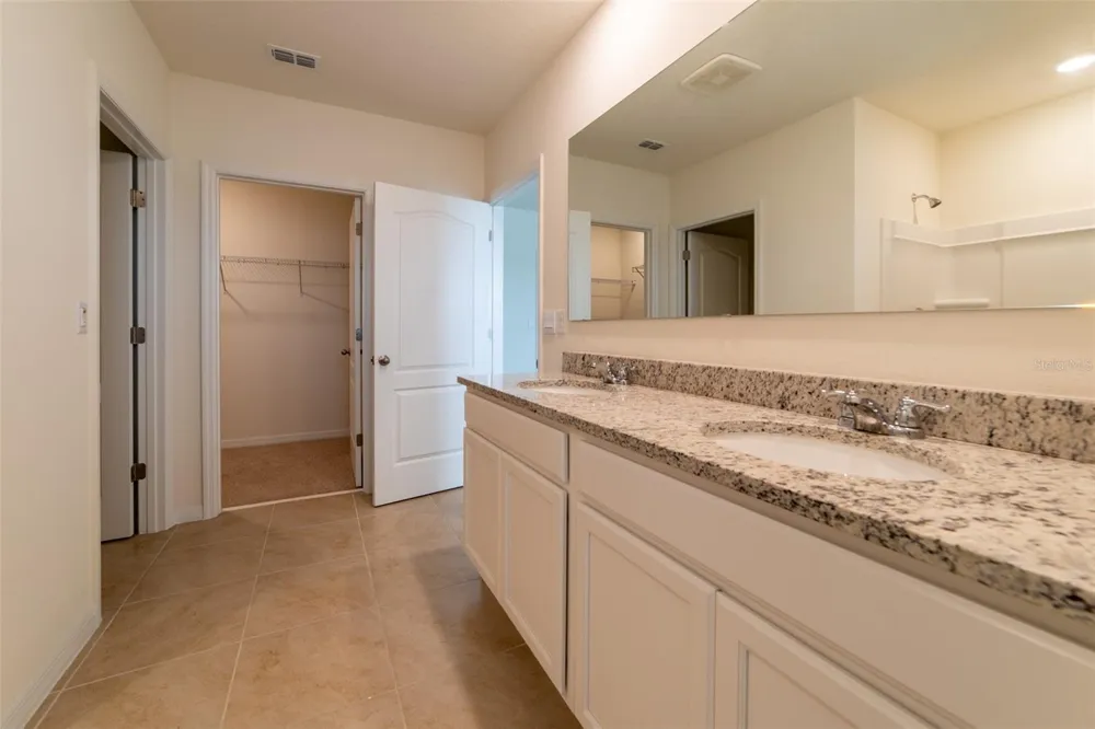 2695 HOUSE FINCH ROAD Harmony, FL 34773