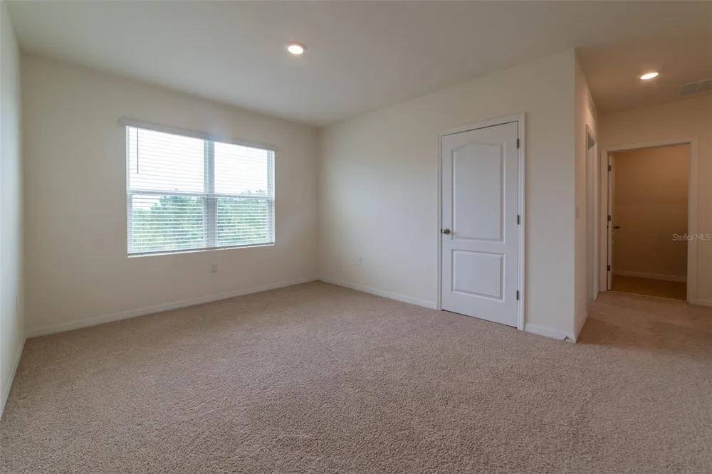 2695 HOUSE FINCH ROAD Harmony, FL 34773