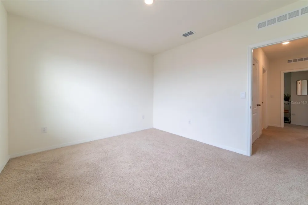 2695 HOUSE FINCH ROAD Harmony, FL 34773