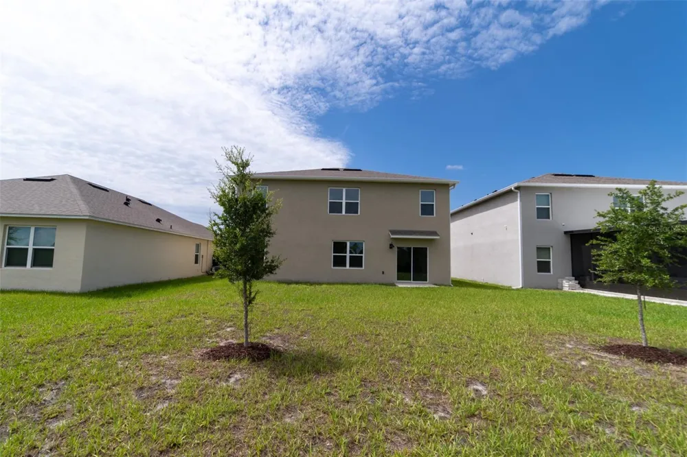 2695 HOUSE FINCH ROAD Harmony, FL 34773