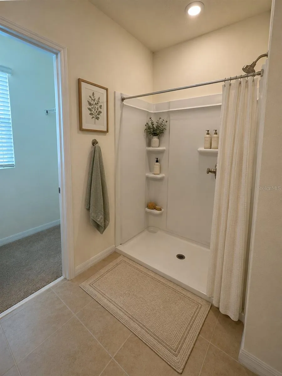 2695 HOUSE FINCH ROAD Harmony, FL 34773