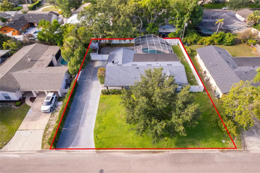 2462 CAROLTON ROAD Maitland, FL 32751