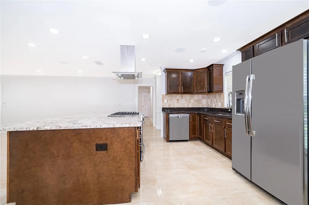 2462 CAROLTON ROAD Maitland, FL 32751