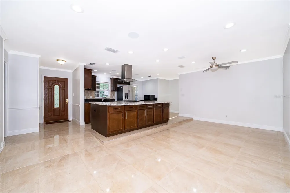 2462 CAROLTON ROAD Maitland, FL 32751