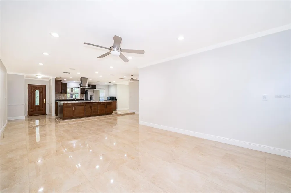 2462 CAROLTON ROAD Maitland, FL 32751