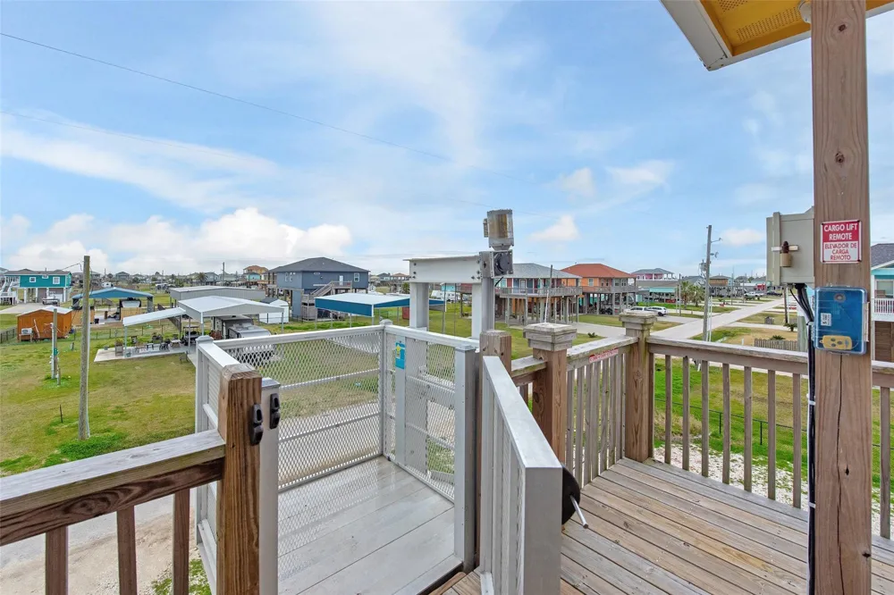 858 East Road Crystal Beach, TX 77650
