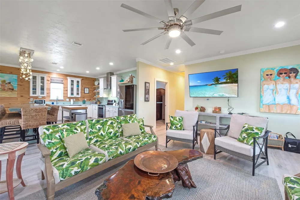858 East Road Crystal Beach, TX 77650