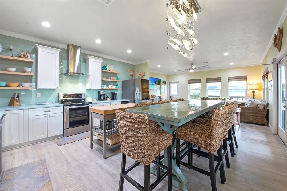 858 East Road Crystal Beach, TX 77650