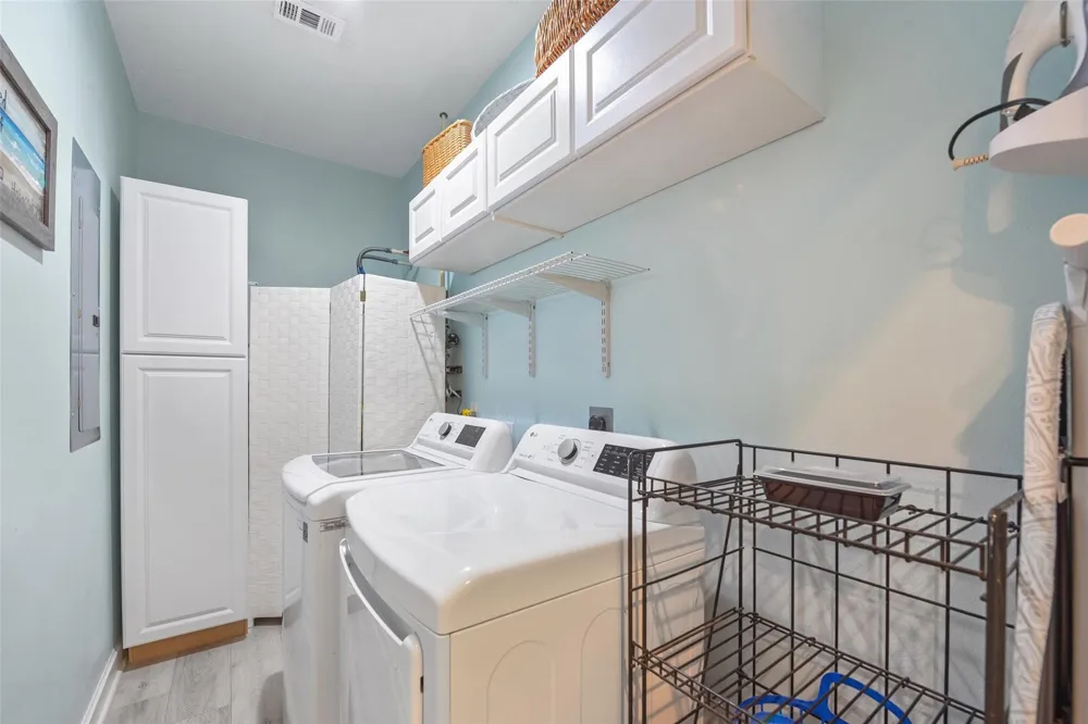 858 East Road Crystal Beach, TX 77650