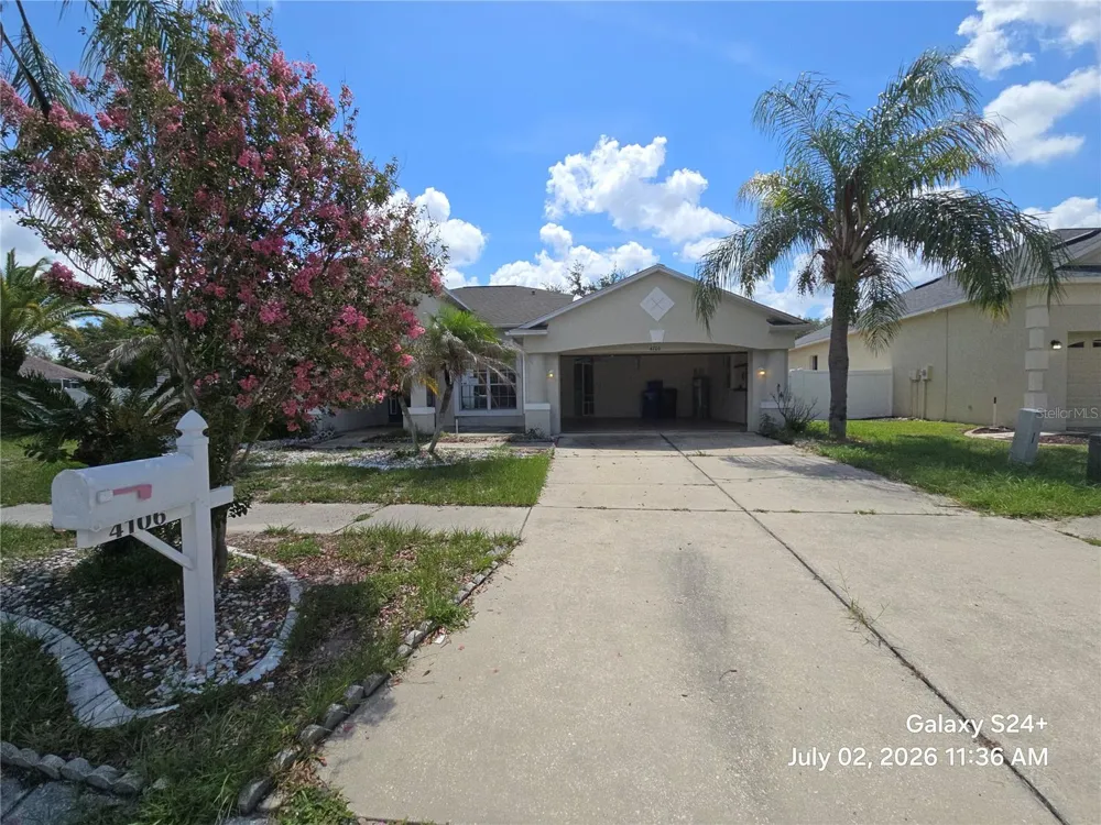 4106 BALINGTON DRIVE Valrico, FL 33596