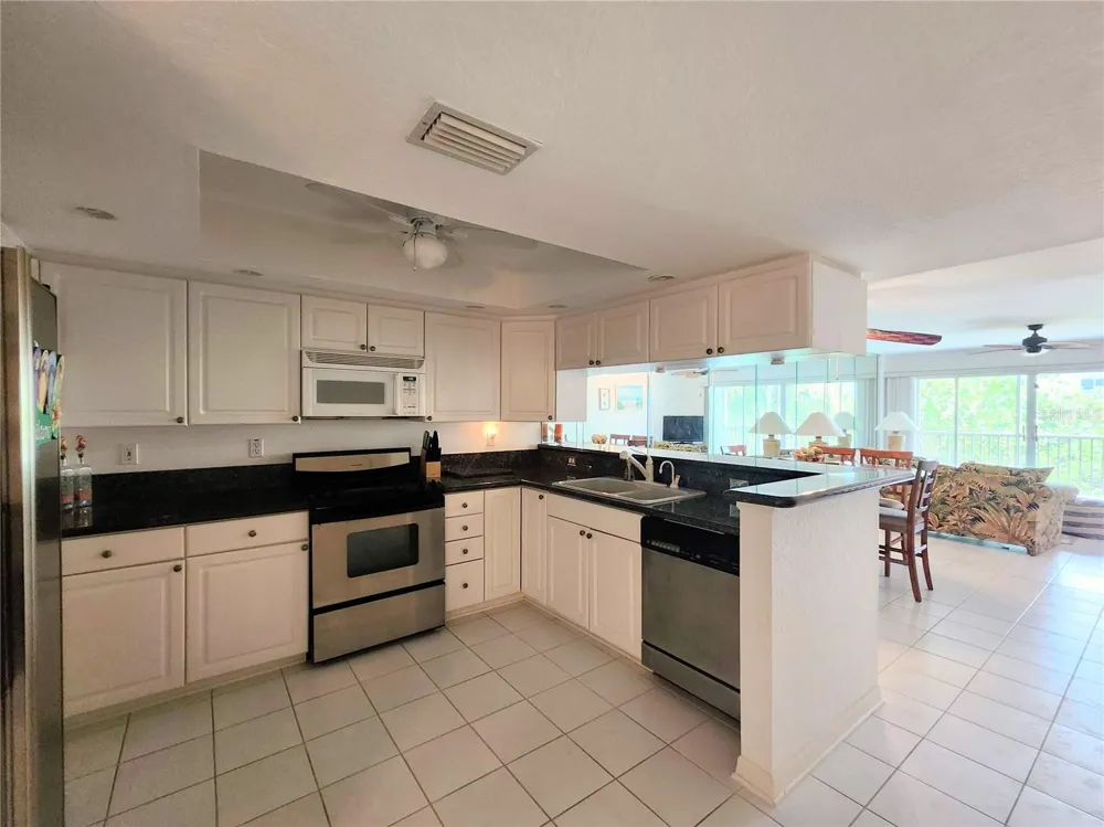 14883 SEMINOLE TRAIL #130 Seminole, FL 33776