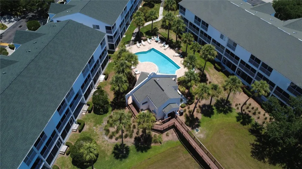 14883 SEMINOLE TRAIL #130 Seminole, FL 33776