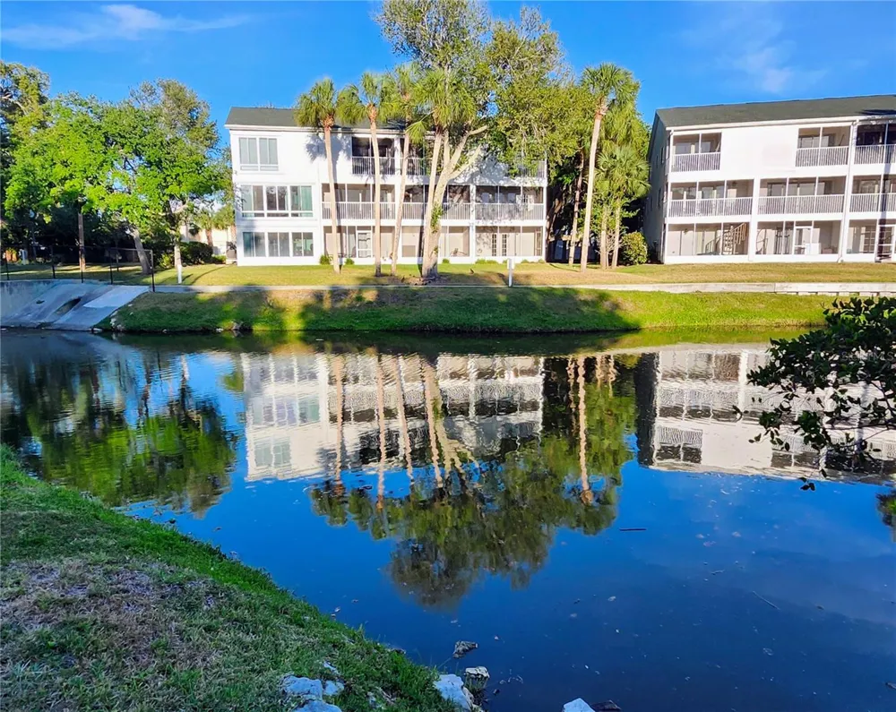 14883 SEMINOLE TRAIL #130 Seminole, FL 33776