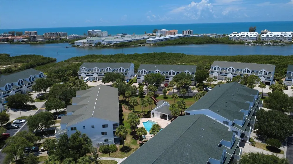 14883 SEMINOLE TRAIL #130 Seminole, FL 33776