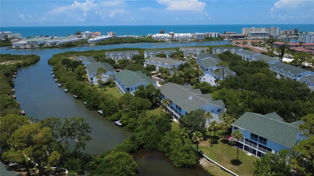 14883 SEMINOLE TRAIL #130 Seminole, FL 33776